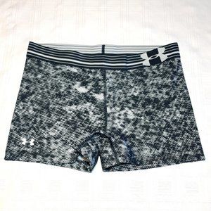 Under Armour Womens Athletic Sporty Shorts Spandex Heat Gear Gym Black White M